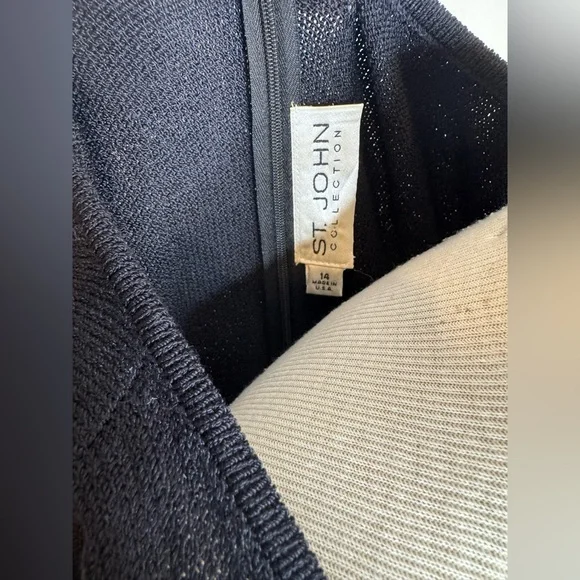 St. John Knit Elegant Black Sleeveless Dress Size 15 - Picture 3 of 4